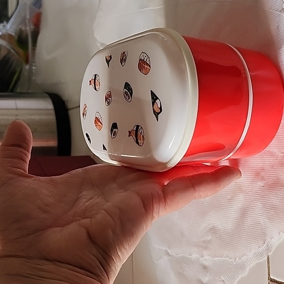 Sushi Small Lunch Box - Picture 10 of 13